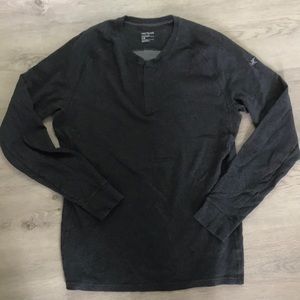 Arc’teryx long sleeve shirt.